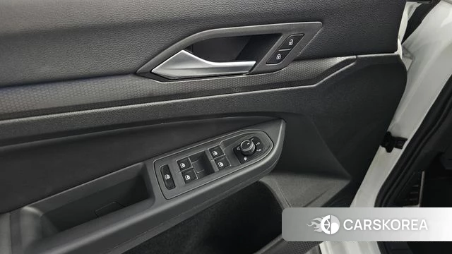 Volkswagen Golf 8th Generation id 4394684 из Кореи 27