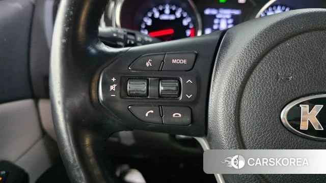 Kia The New Carnival id 4918878 из Кореи 27