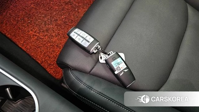Genesis GV70 id 4905321 из Кореи 27