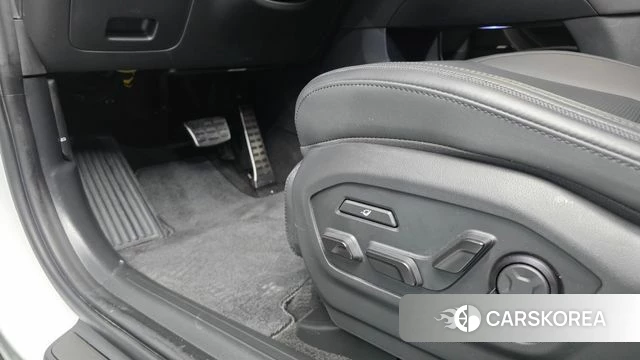 Hyundai Santa Fe (MX5) id 4941424 из Кореи 27
