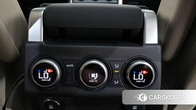 Land Rover Discovery 5 id 4717489 из Кореи 27