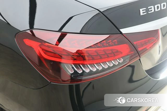 Mercedes-Benz E-class id 4313865 из Китая 27