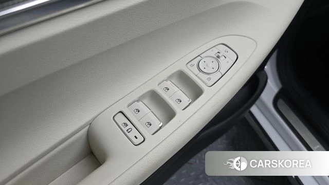 Hyundai The New Grandeur IG Hybrid id 4768908 из Кореи 27