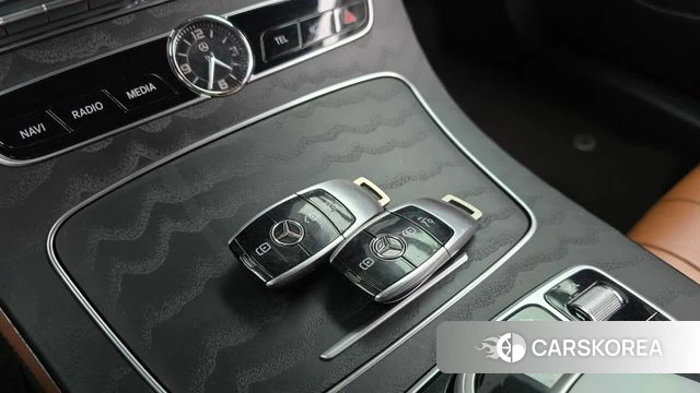 Mercedes-Benz E-Class W213 id 4417056 из Кореи 27
