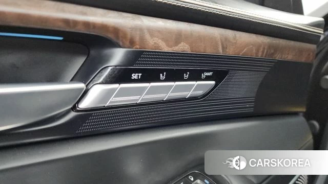 Genesis G90 id 4595580 из Кореи 27