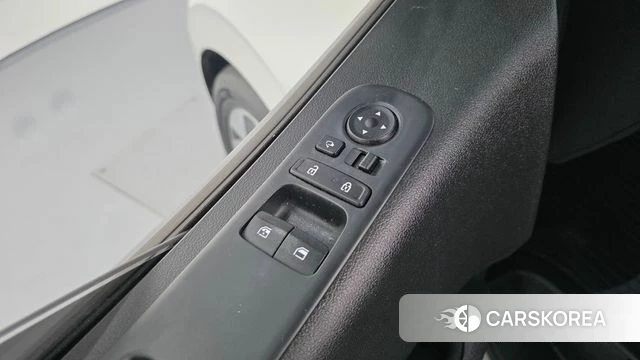 Hyundai Staria id 4518672 из Кореи 27