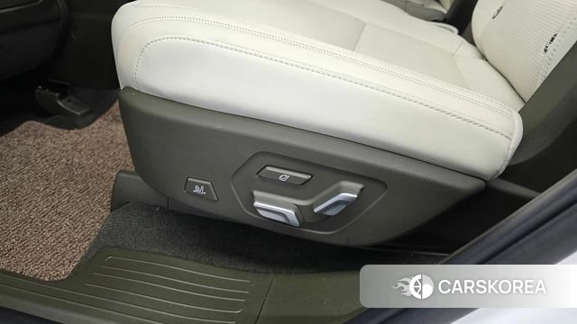 Hyundai Santa Fe (MX5) id 4427528 из Кореи 27