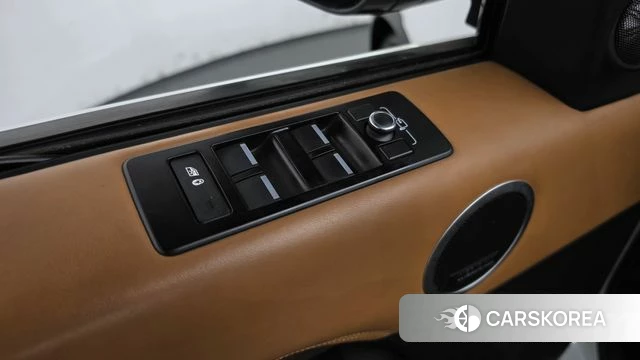 Land Rover Discovery 5 id 4764852 из Кореи 27