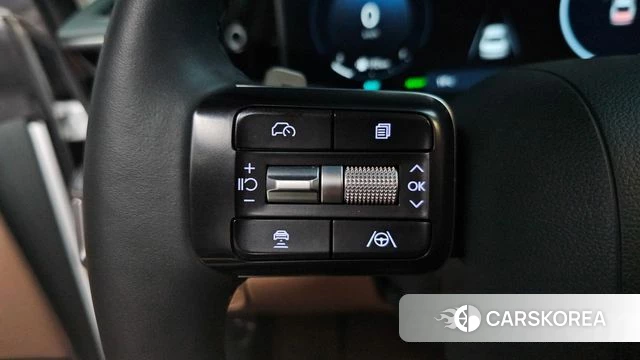 Hyundai Grandeur Hybrid (GN7) id 4248825 из Кореи 27