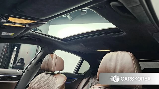 BMW 7 Series (G11) id 4350709 из Кореи 27