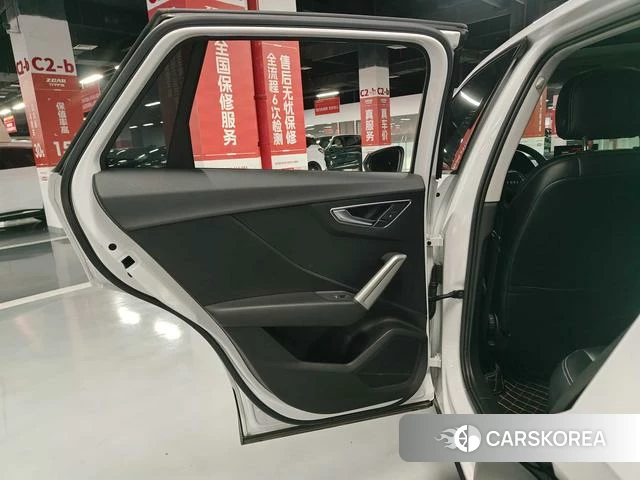 Audi Q2L id 4314471 из Китая 27