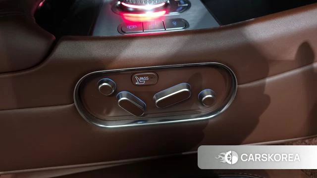 Genesis G90 (RS4) id 4322989 из Кореи 27