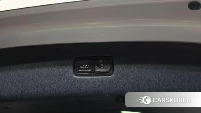 Genesis GV80 id 4303012 из Кореи 27