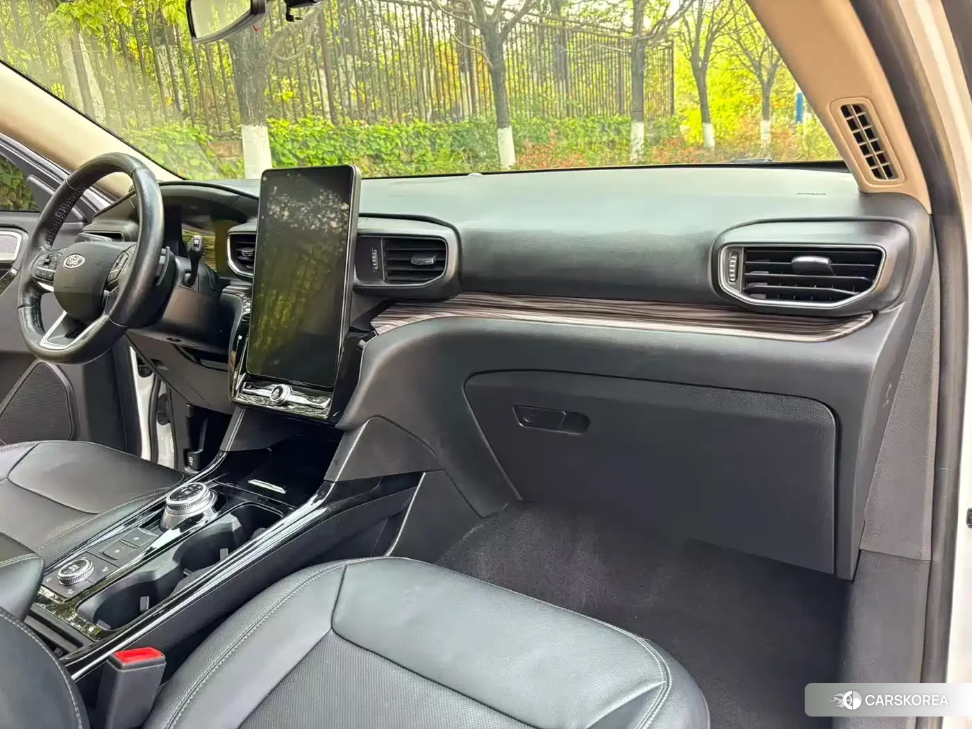 Ford Explorer id 4546329 из Китая 27