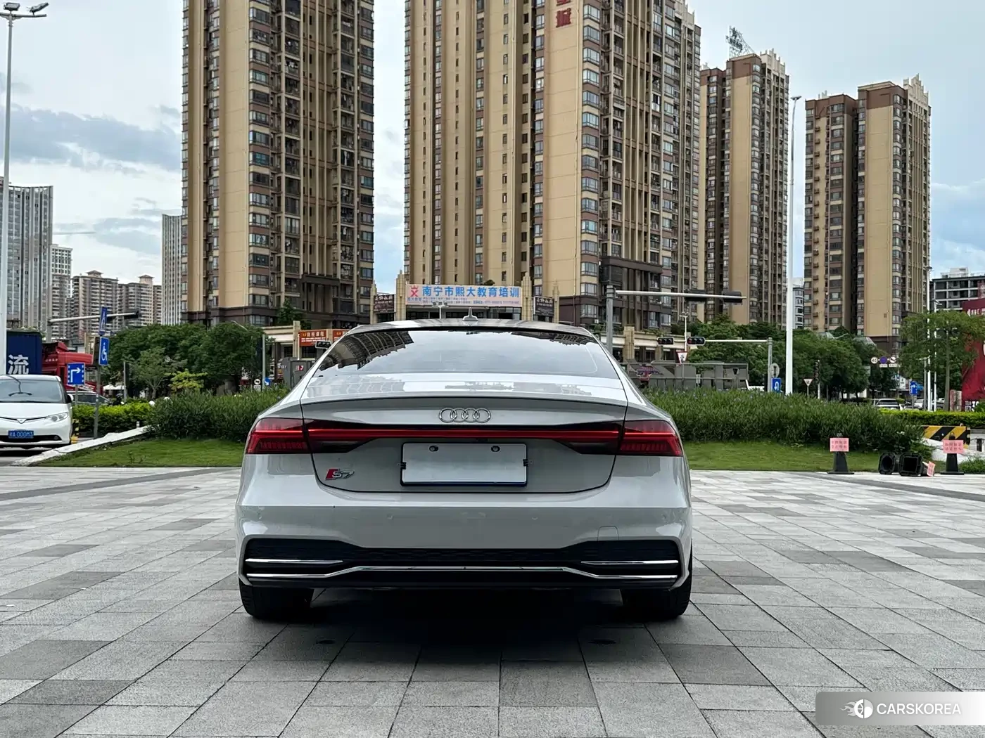 Audi A7 id 4622702 из Китая 27