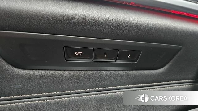 BMW 5 Series (G30) id 4186588 из Кореи 27