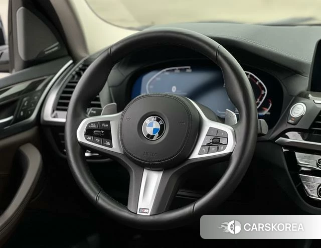 BMW X3 id 4272345 из Китая 27