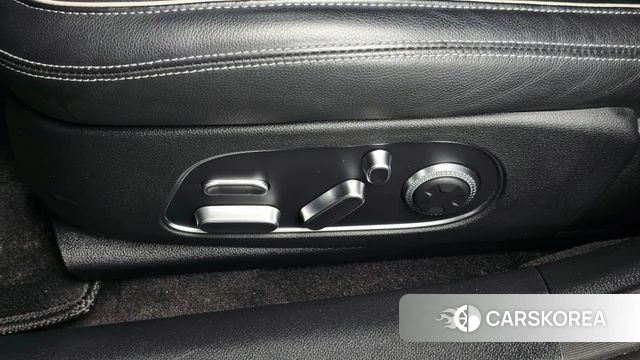 Genesis G90 (RS4) id 4779591 из Кореи 27