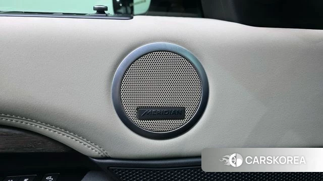 Land Rover Discovery 5 id 4325261 из Кореи 27