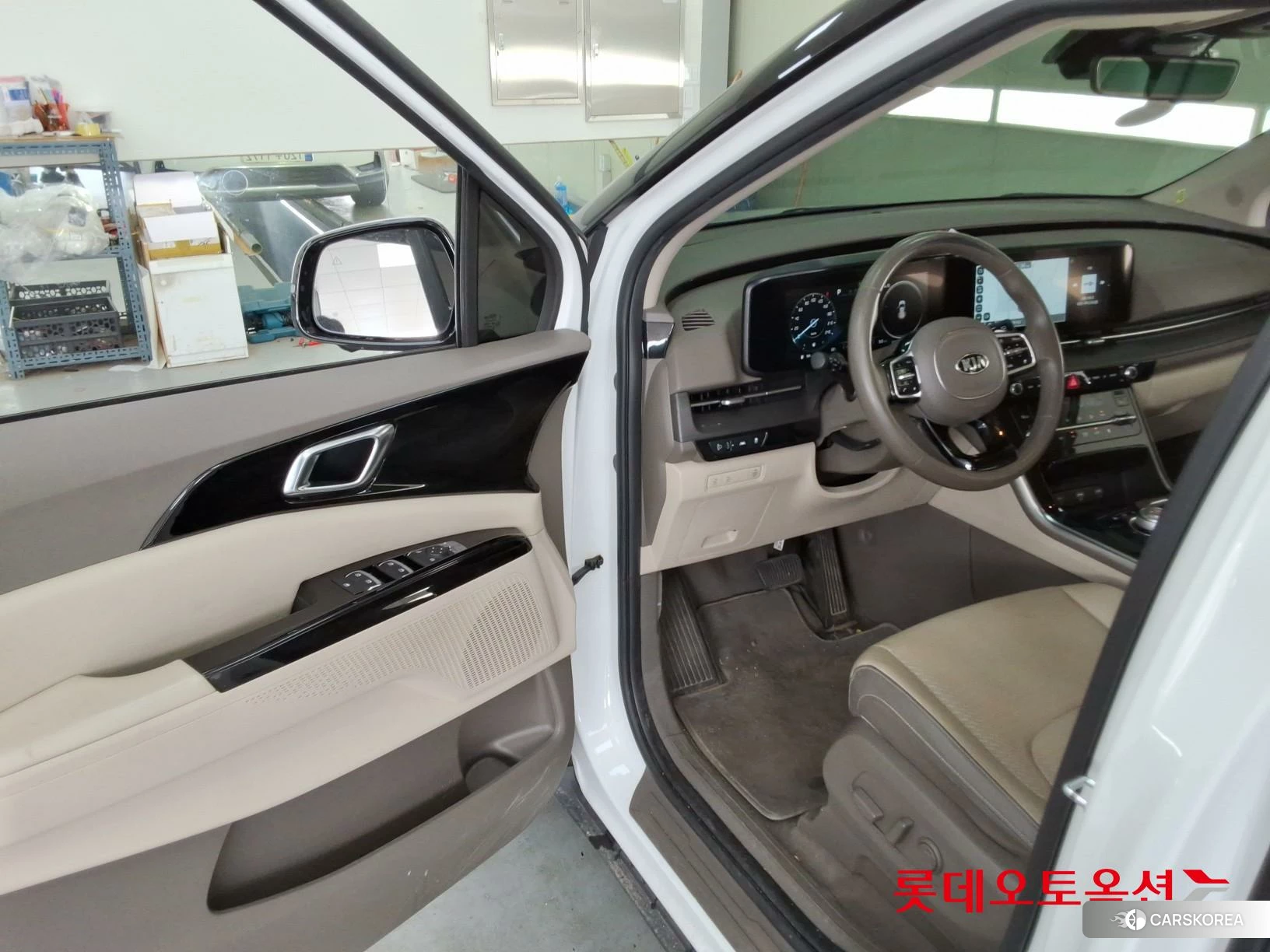 Kia Carnival id 3888386 из Кореи 27