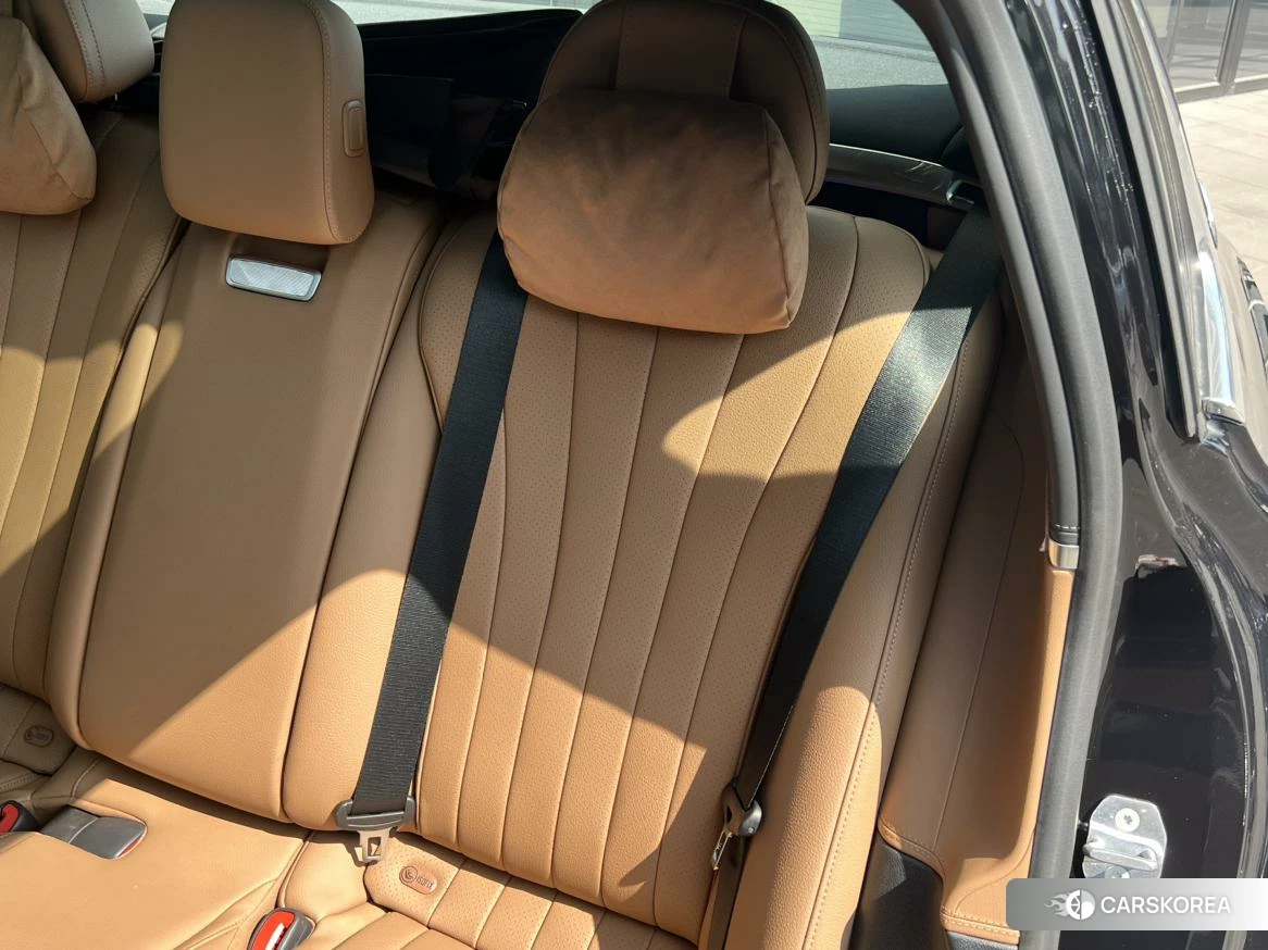 Mercedes-Benz E-class id 4512893 из Китая 27