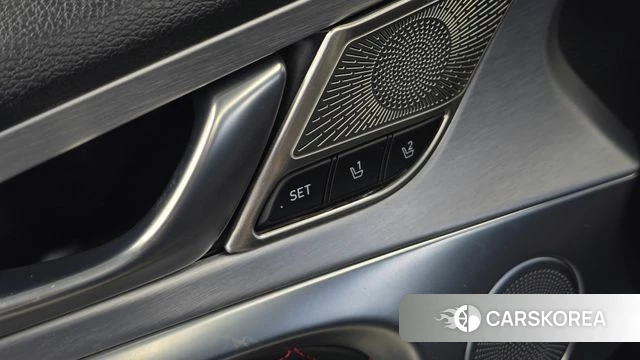 Genesis G70 id 4856560 из Кореи 27