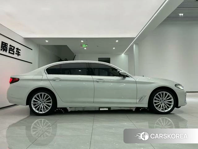 BMW 5 series id 4265427 из Китая 27