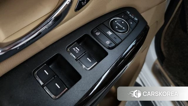 Kia The New Carnival id 4727980 из Кореи 27