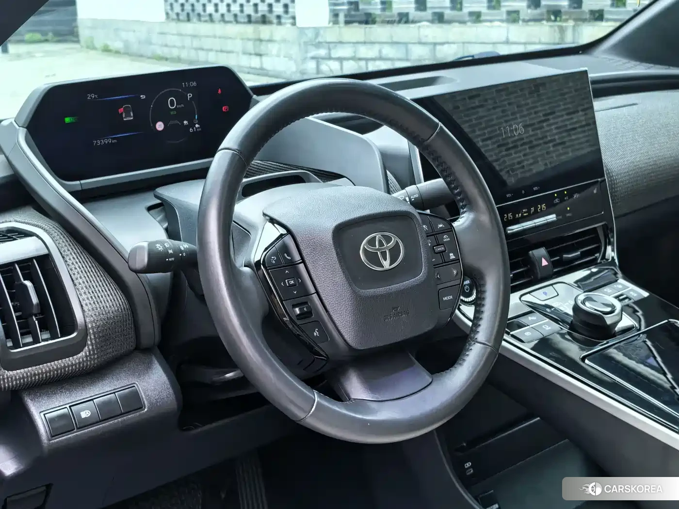 Toyota bZ4X id 4599732 из Китая 27