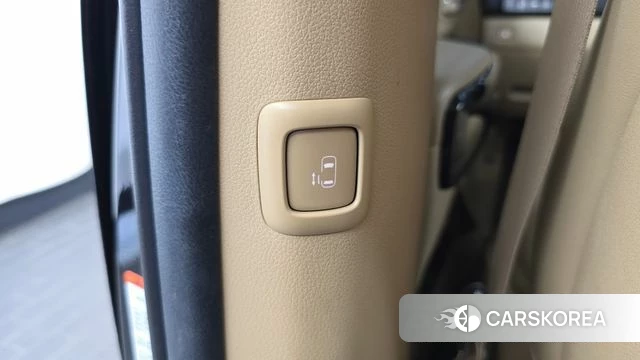 Kia The New Carnival id 4637808 из Кореи 27