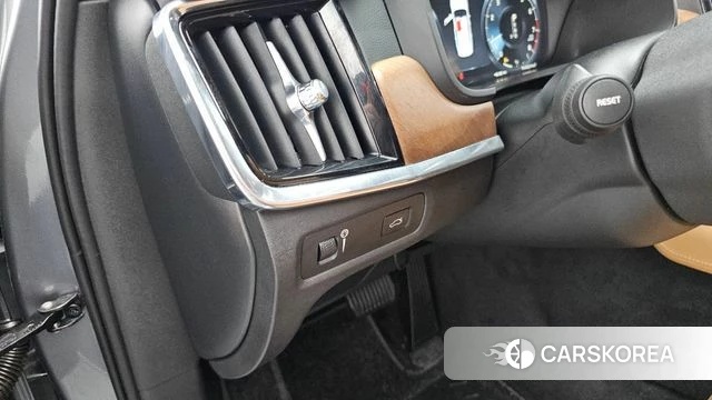 Volvo S90 id 4543556 из Кореи 27