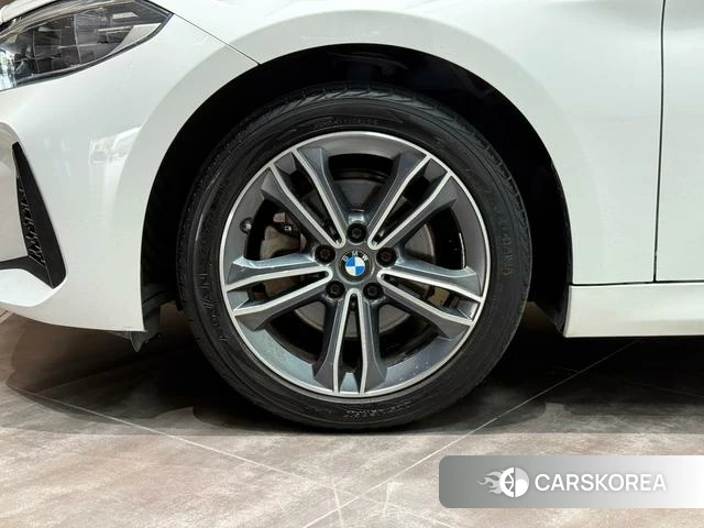 BMW 1 series id 4329064 из Китая 27