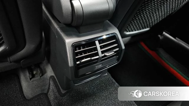 Audi Q3 (F3) id 4609840 из Кореи 27