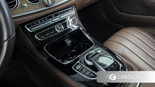 Mercedes-Benz E-Class W213 id 4447007 из Кореи 27