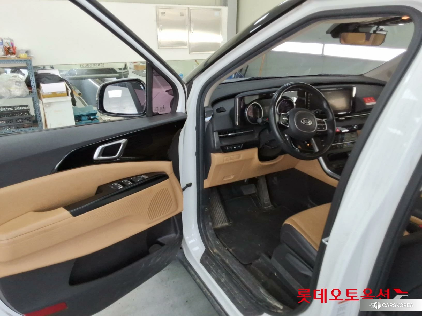 Kia Carnival id 3882158 из Кореи 27