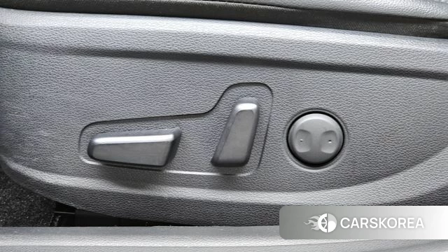Hyundai The New Grandeur IG id 4429319 из Кореи 27