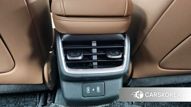 Hyundai Grandeur (GN7) id 4635412 из Кореи 27
