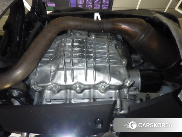 Honda X-ADV 750 id 3949403 из Японии 27