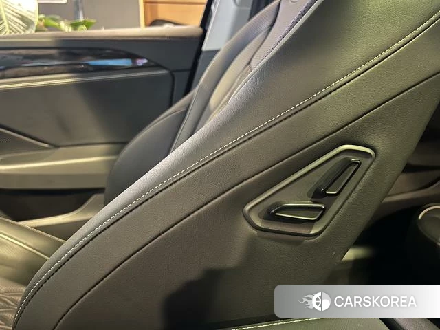 Volkswagen Magotan id 4216381 из Китая 27