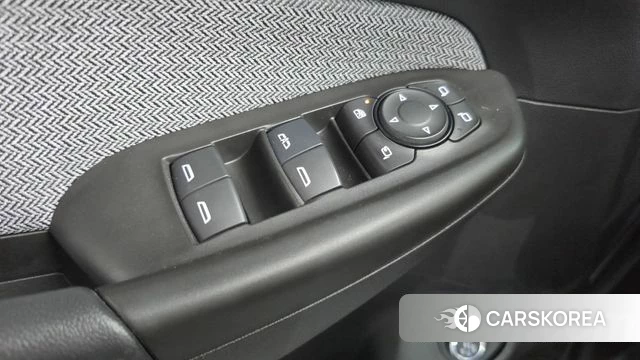 Chevrolet (GM Daewoo) Trailblazer id 4744792 из Кореи 27