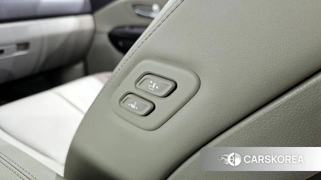 Kia The New Carnival id 4197008 из Кореи 27