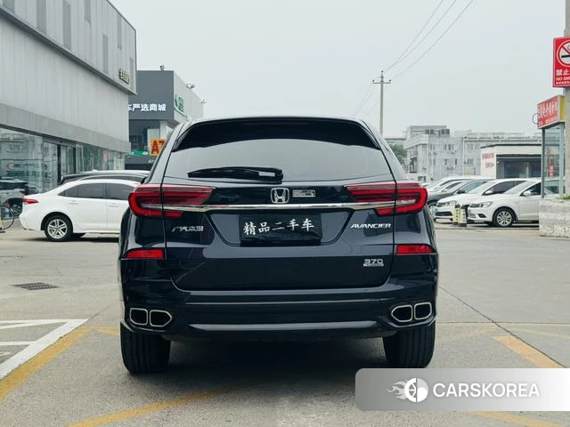 Honda Crown Road id 4333923 из Китая 27