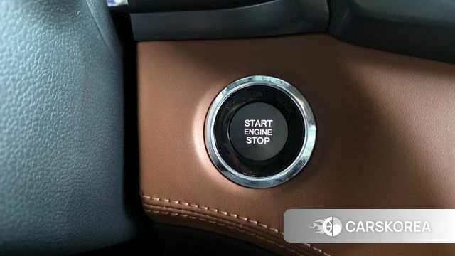 Ssangyong Rexton Sports id 4284364 из Кореи 27