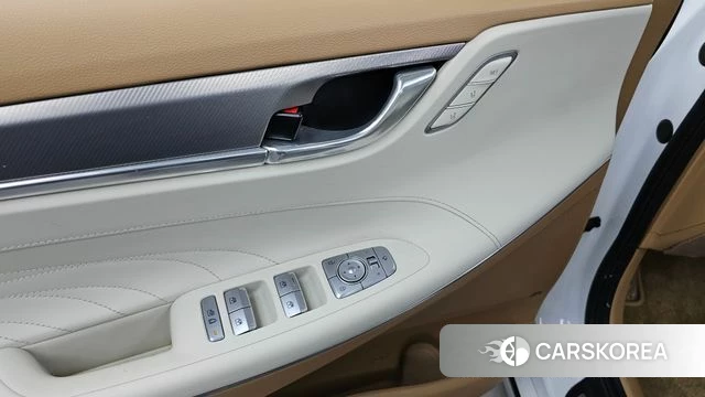 Hyundai The New Grandeur IG id 4502007 из Кореи 27