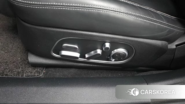 Genesis G90 (RS4) id 4540300 из Кореи 27