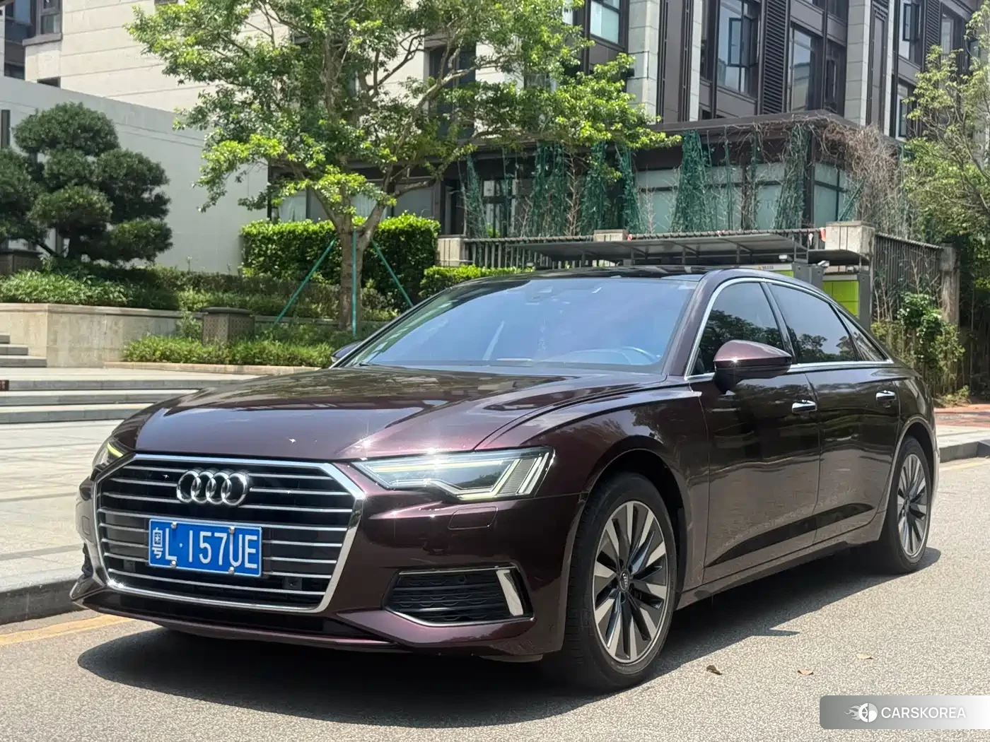 Audi A6L id 4546666 из Китая 27