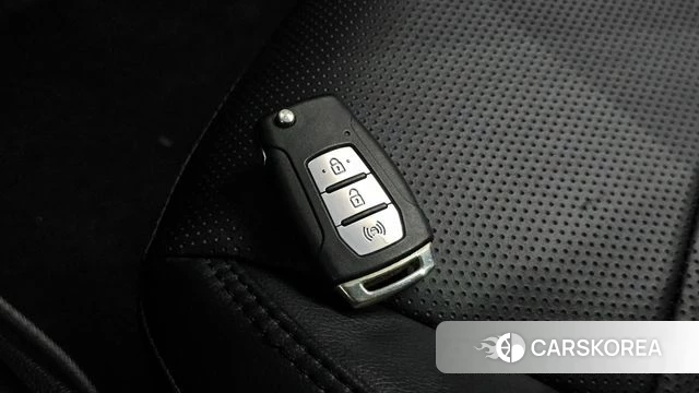 Ssangyong Berry New Tivoli id 4736957 из Кореи 27