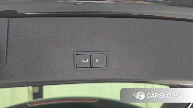 Audi e-Tron id 4585143 из Кореи 27