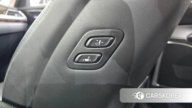 Genesis G90 id 4732387 из Кореи 27