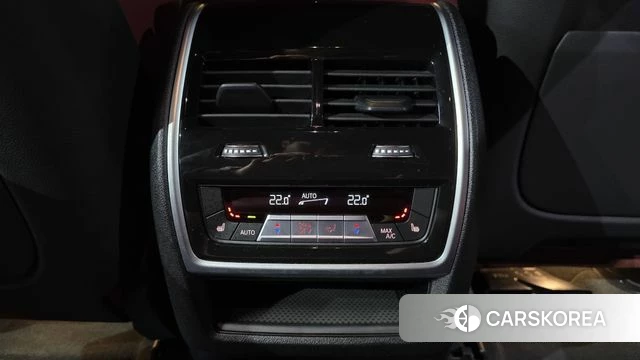 BMW X6 (G06) id 4415909 из Кореи 27